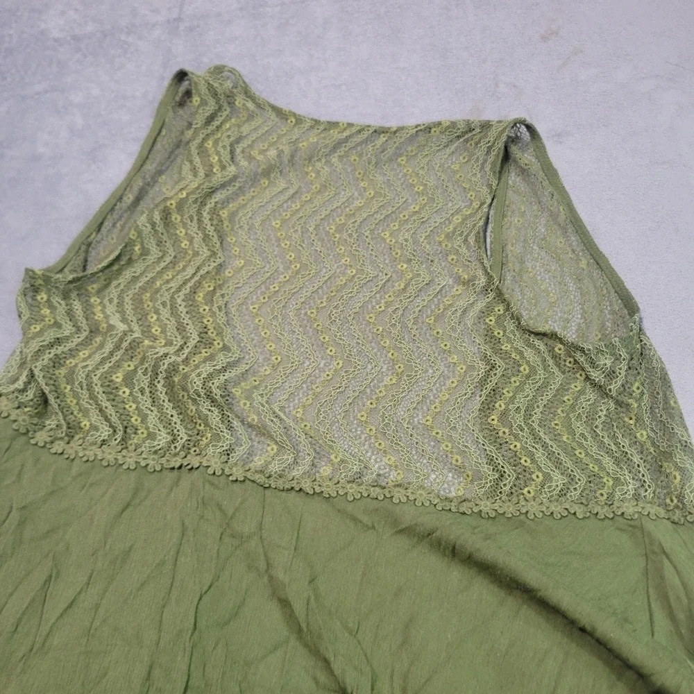 No Boundaries Vest Womens L Olive Green Lace Back Sharkbite Boho Layering NJ17T1
